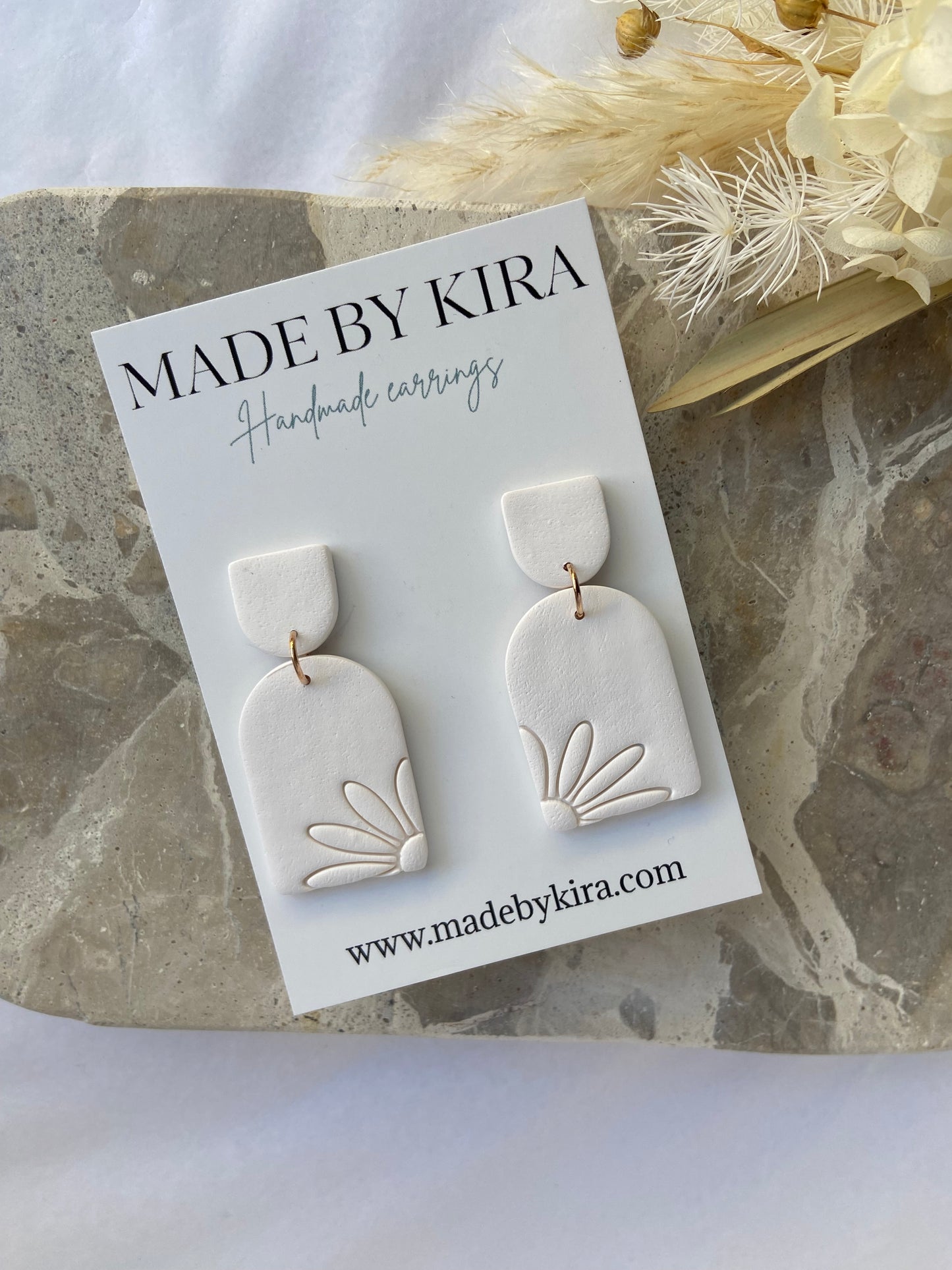 Flower print dangles- white