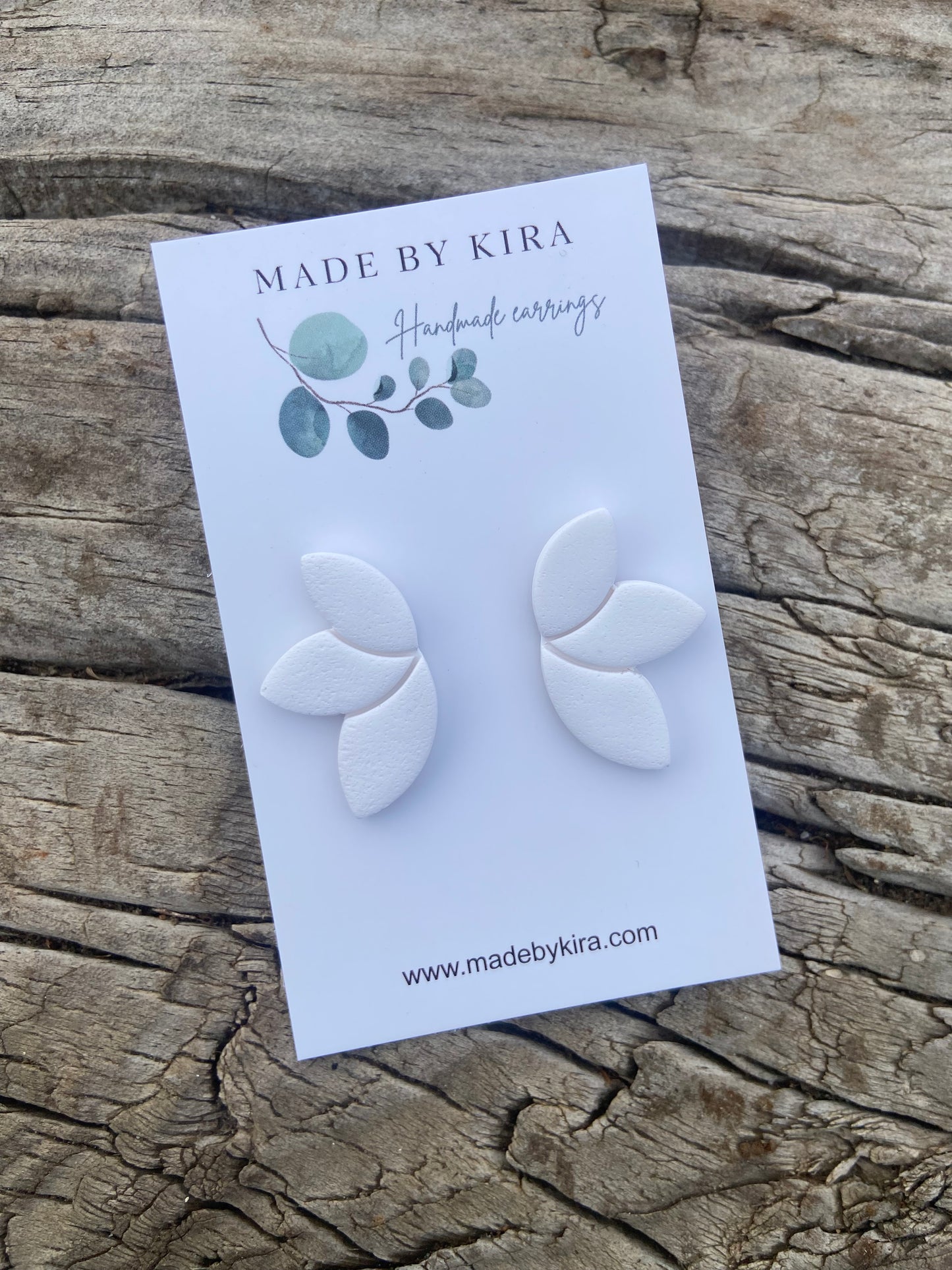 Petal studs- white