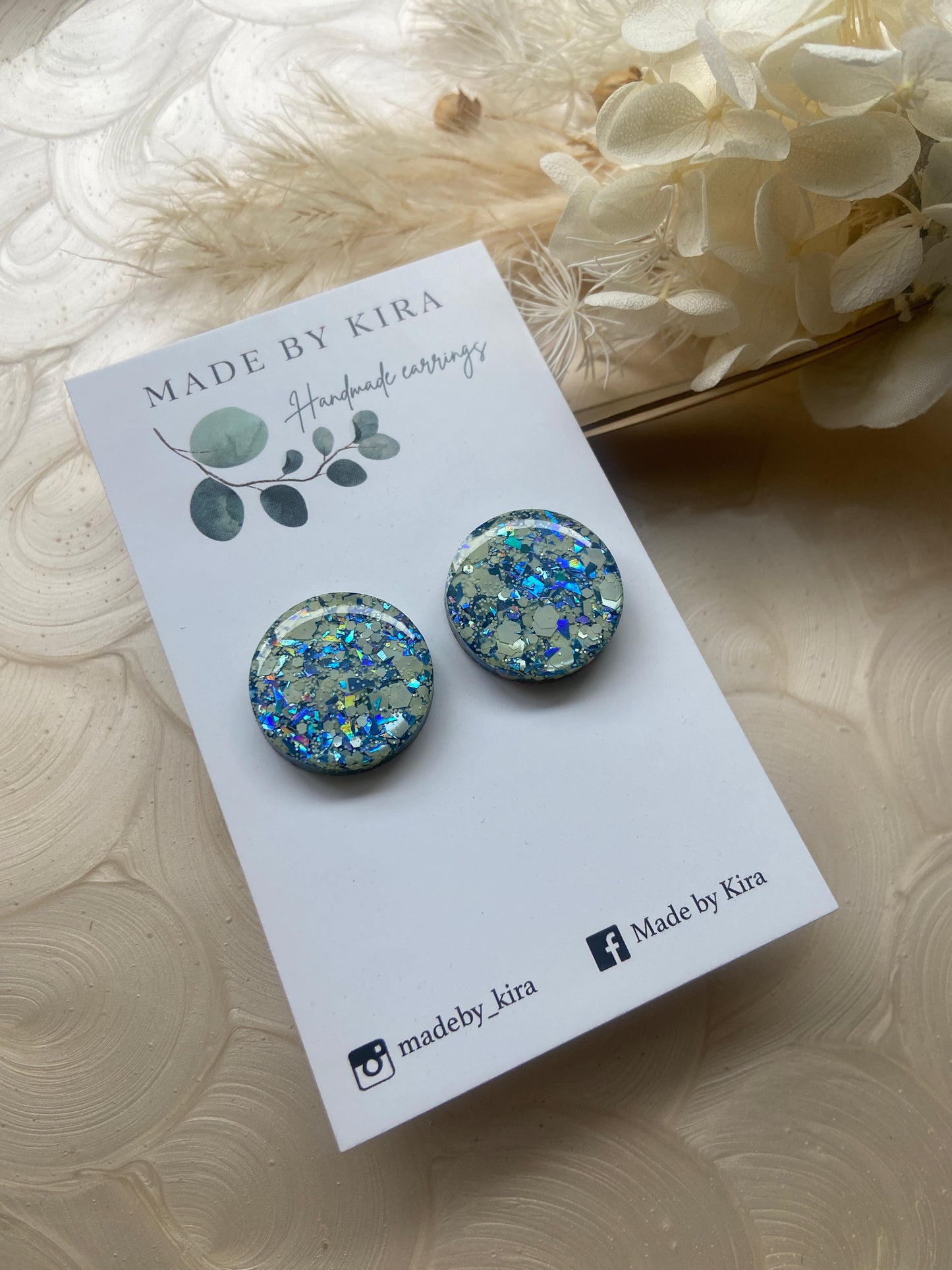 Sally studs