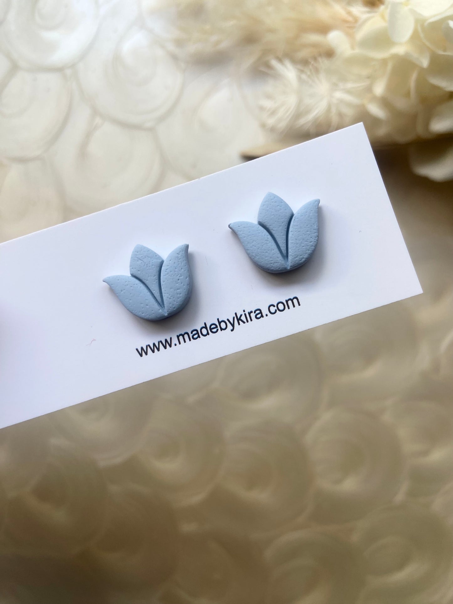 LOTUS STUDS