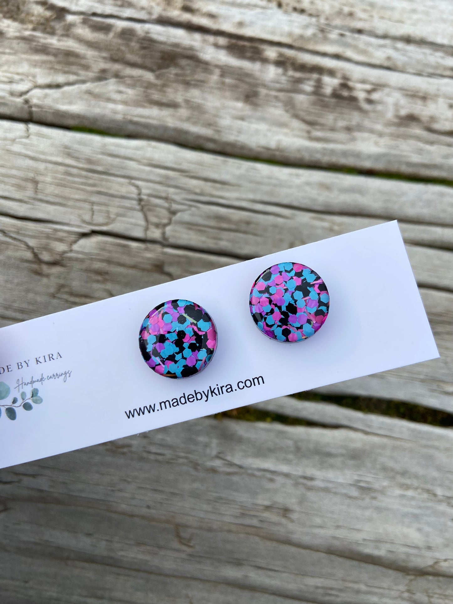 Molly studs