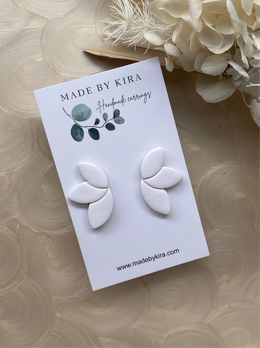 PETAL STUDS- white