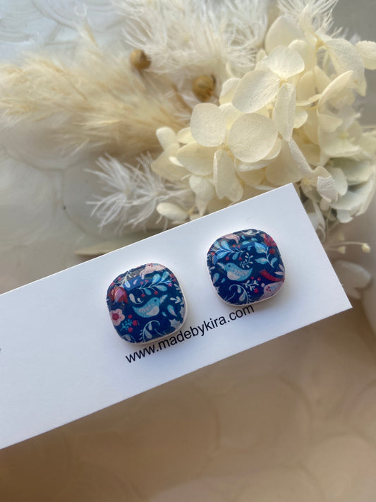 Vintage Christmas studs- birds