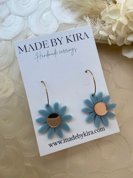 Daisy hoops- blue and rose gold