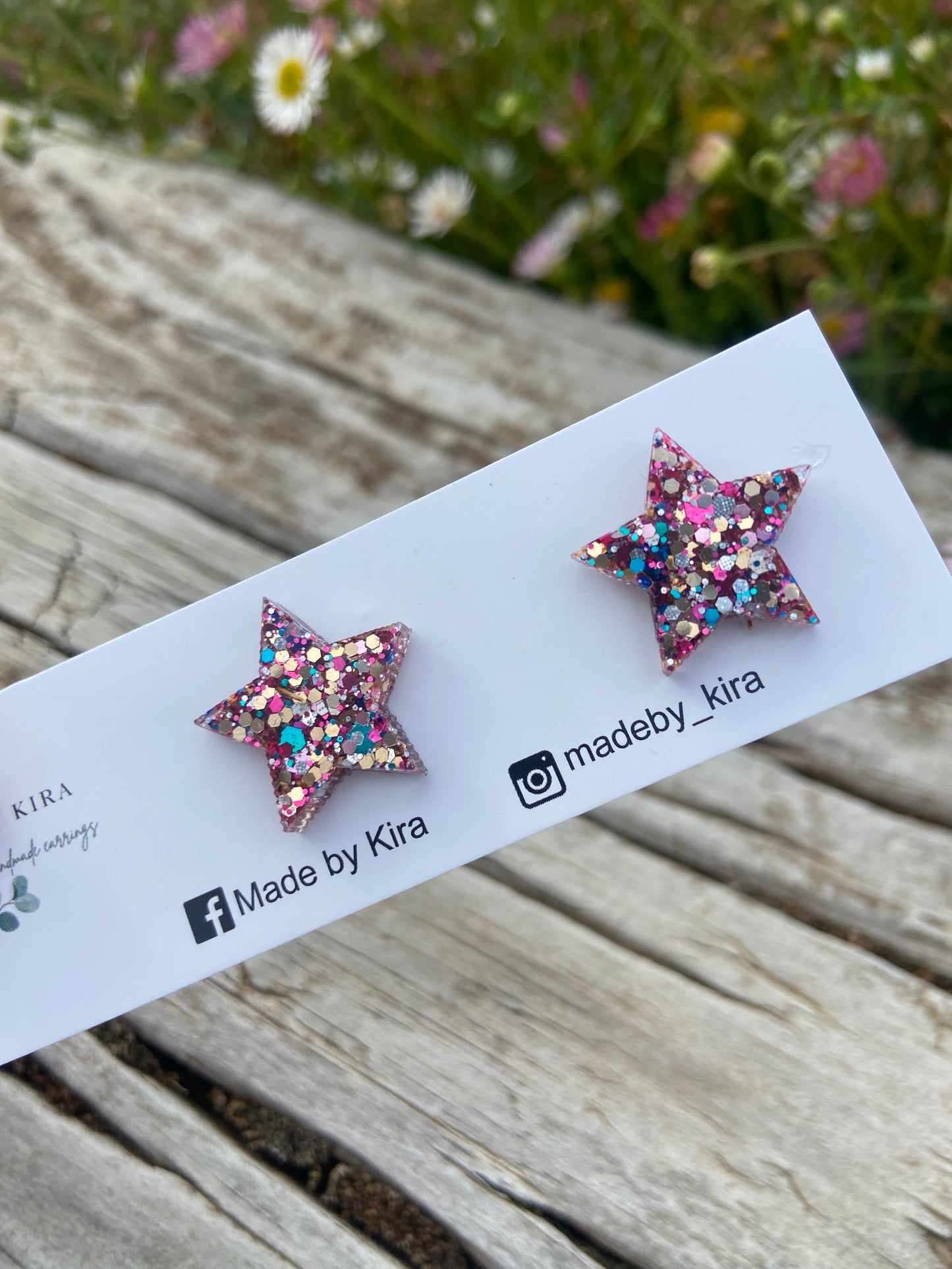 Pink, gold and blue stars