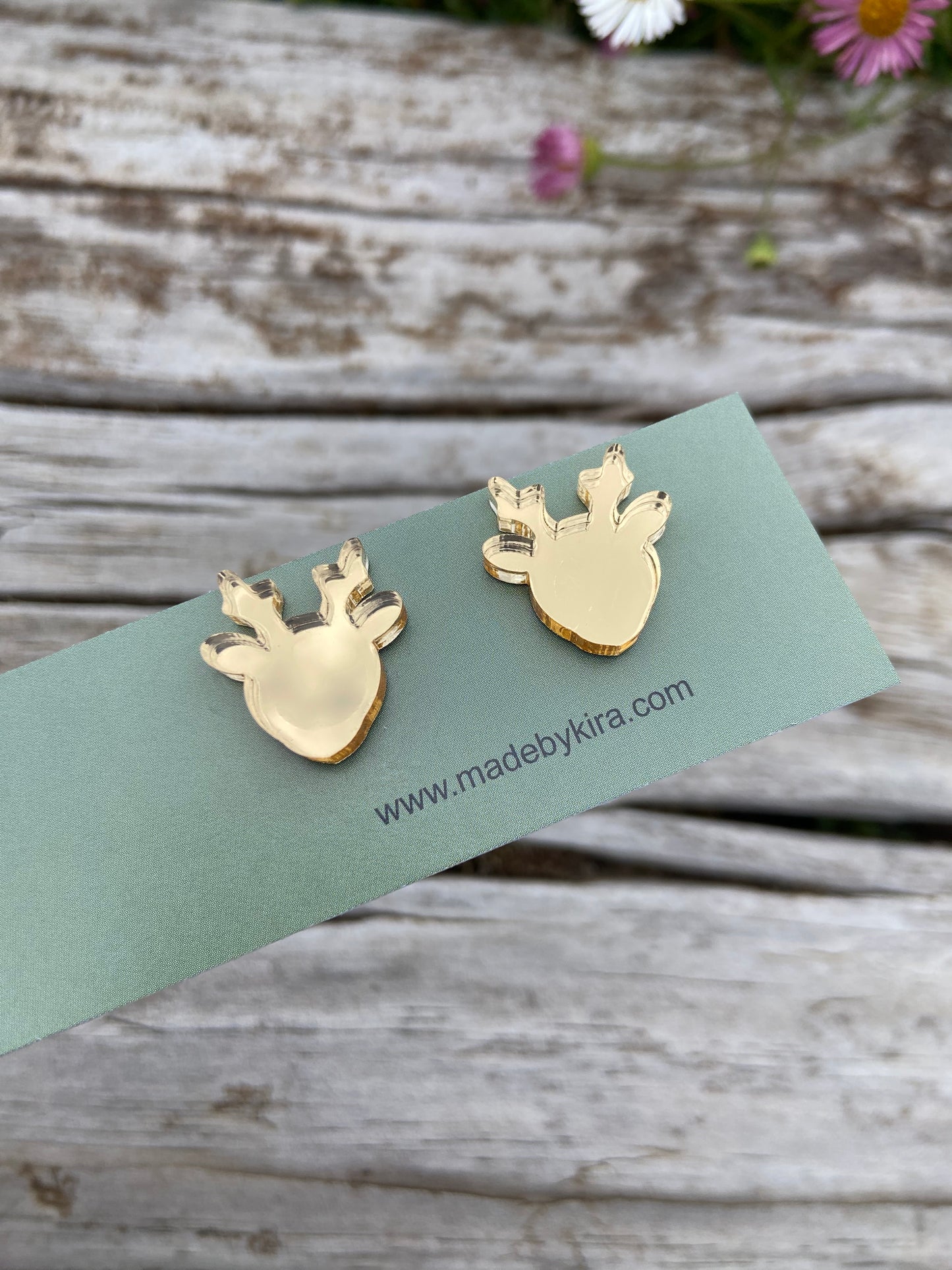 Gold mirror reindeers