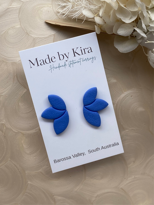 PETAL STUDS- bright blue