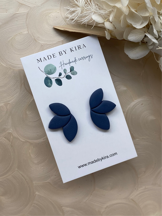 PETAL STUDS- navy