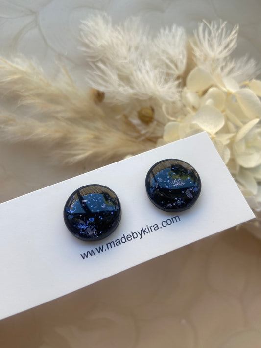 Raven studs- small