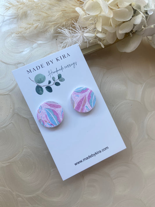 Pastel eucalyptus 20mm studs